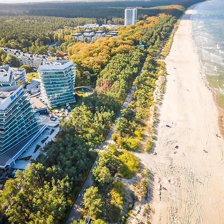 Royal Waves Resort & Spa - Apartment With Parking By Noclegi Renters Miedzyzdroje Exterior photo