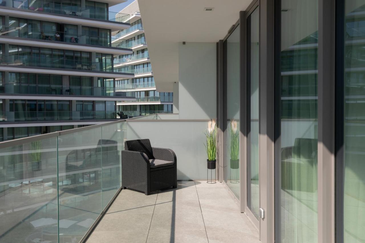 Royal Waves Resort & Spa - Apartment With Parking By Noclegi Renters Miedzyzdroje Exterior photo