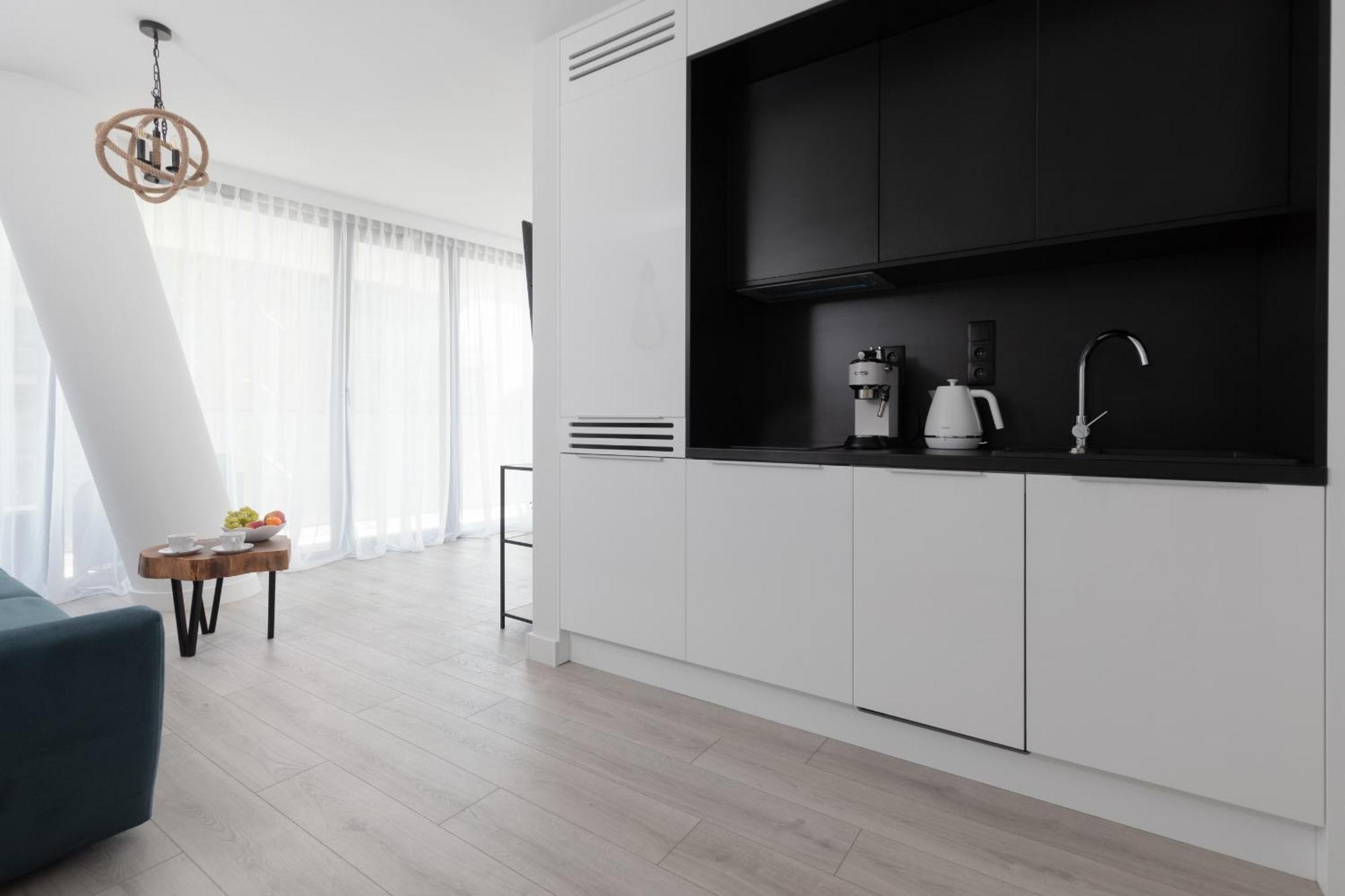 Royal Waves Resort & Spa - Apartment With Parking By Noclegi Renters Miedzyzdroje Exterior photo