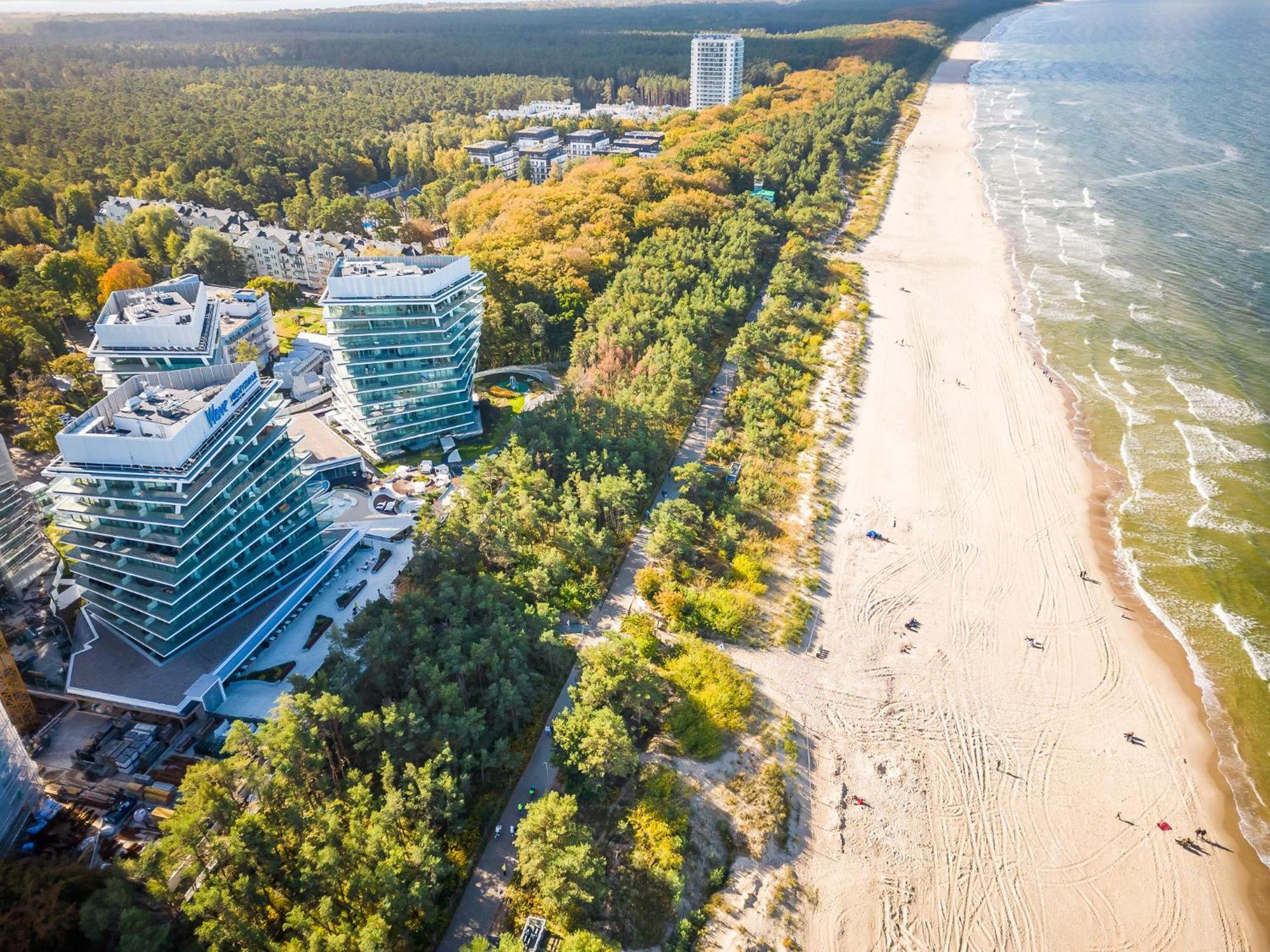 Royal Waves Resort & Spa - Apartment With Parking By Noclegi Renters Miedzyzdroje Exterior photo